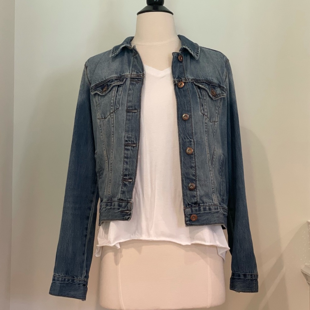 Forever 21 Denim Jean Jacket